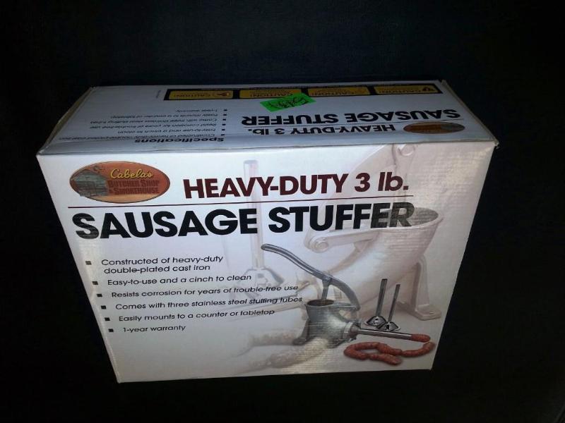 lot 39 image: Cabelas ,Heavy Duty 3 lb. sausage ...