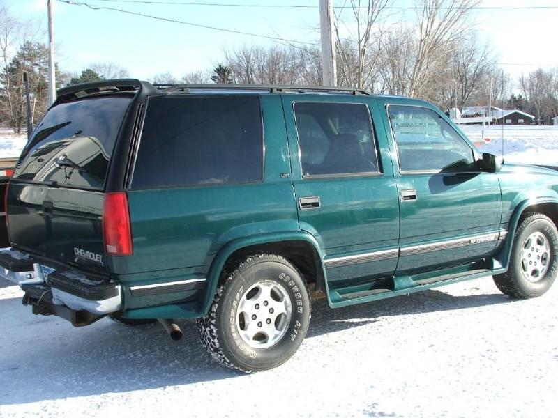 lot 5 image: Year 1998 Make Chevrolet Model T...