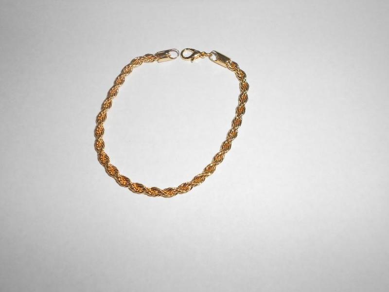 14K Gold plated bracelet. &nbsp...