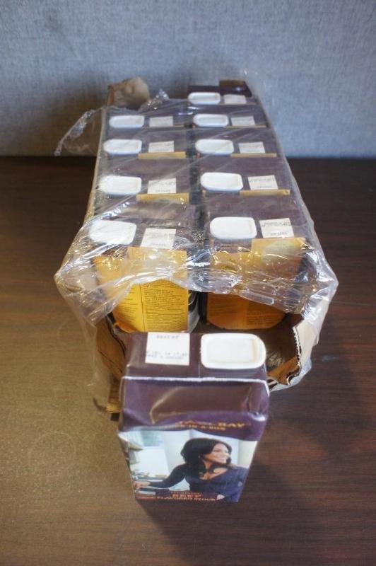 lot 43 image: 10 cans of Rachel Ray All Natural B...
