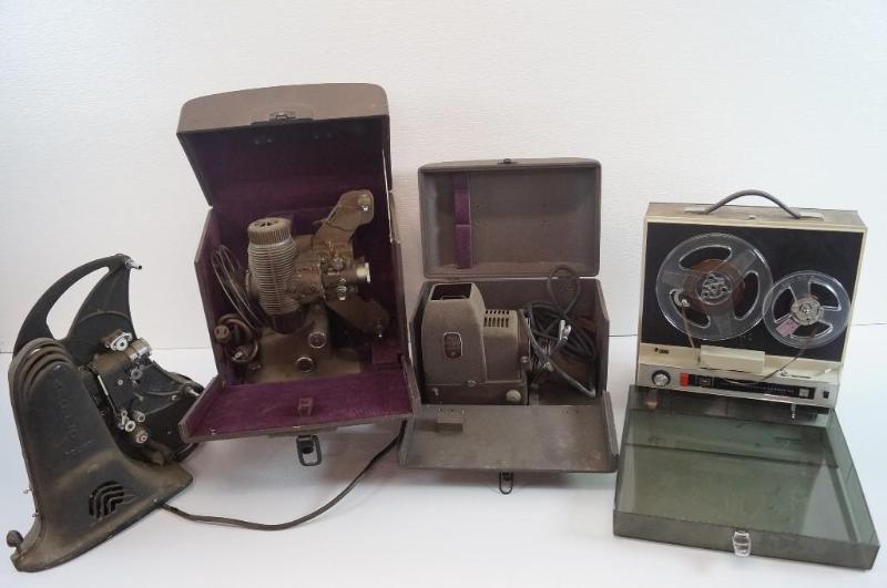 3 old projectors and tape recorder...