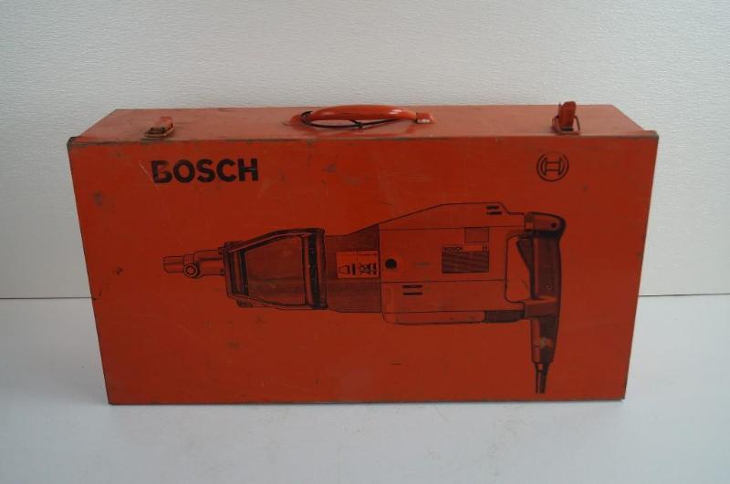 Bosch Rotary Hammer Model 11209 Spline Drive With Case. Spring