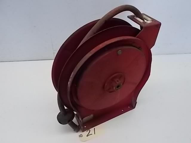 lot 21 image: Hose Reel, Went Thru Fire, Needs Ne...