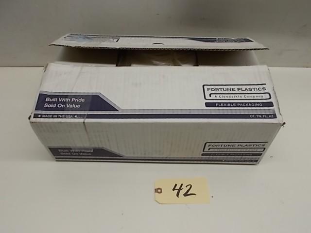 lot 42 image: (250) Fortune Plastics 40 Gallon Ca...