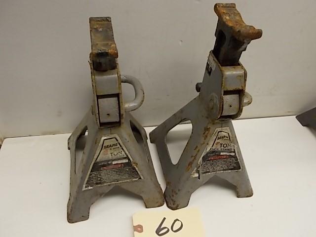 lot 60 image: (2) Sears 3 Ton Jack Stands...