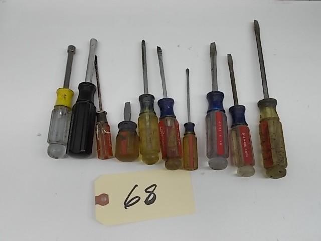 lot 68 image: (10) Craftsman Screw Drivers...