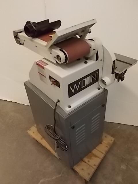 lot 19 image: Wilton Model 4210 6" x 48"...