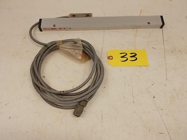 lot 33 image: Anilam Model A-10 DRO Scale, Approx...