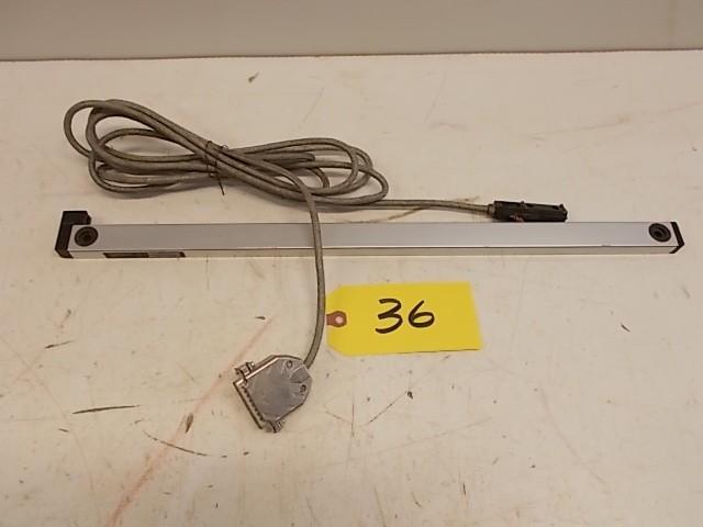 lot 36 image: Sargon Model XT-350 DRO Scale, Appr...