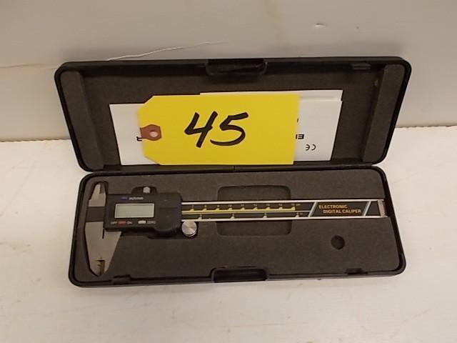 lot 45 image: 6" Digital Caliper, New...