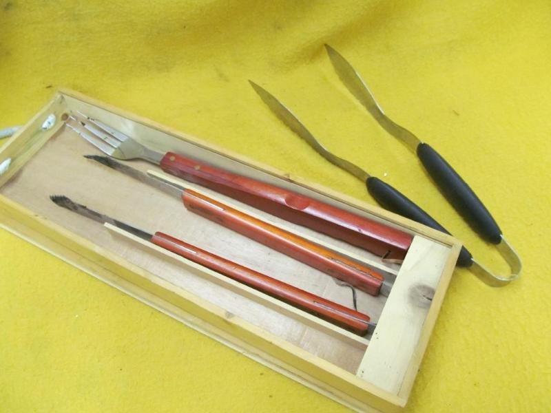 lot 115 image: Wood Case with BBQ Tools...