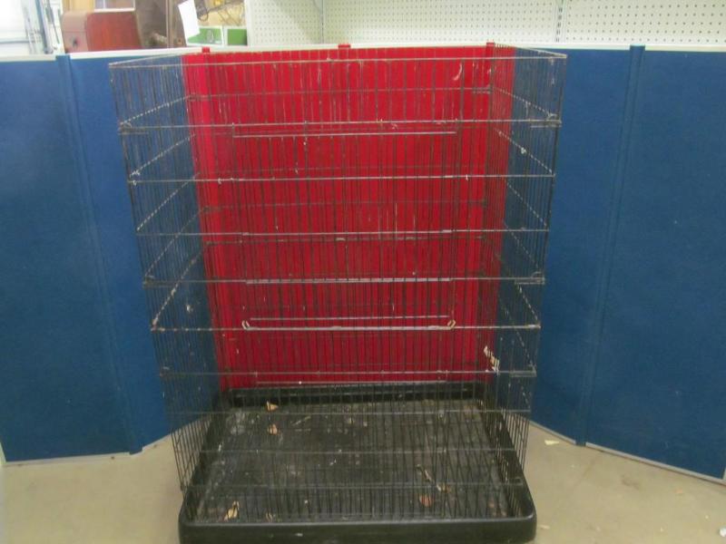 lot 122 image: Collapsible Pet Cage with 2 Doors 3...