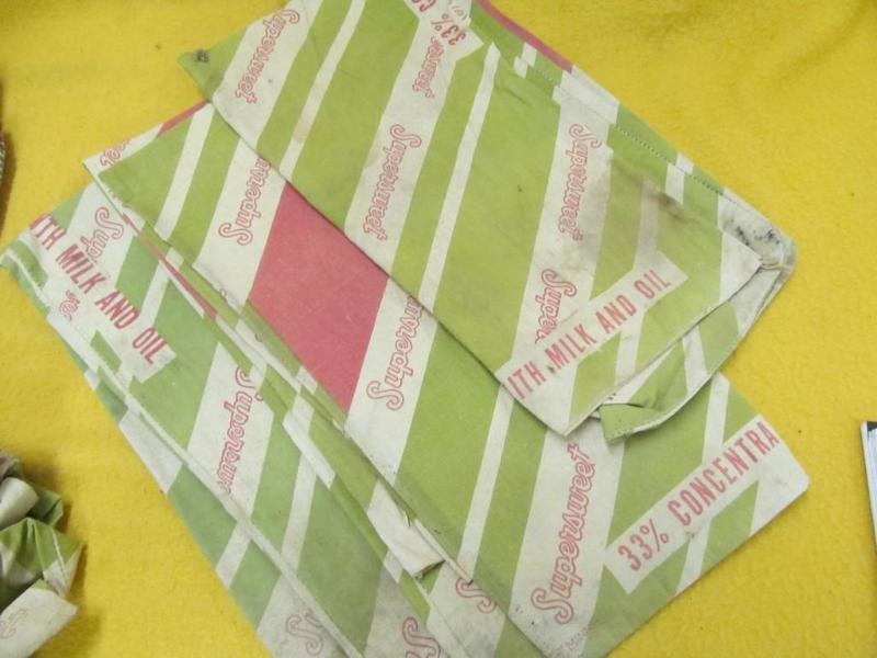 lot 128 image: 3 Supersweet Sacks...
