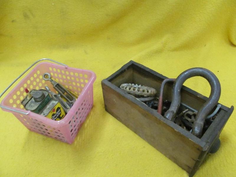lot 224 image: Vintage Hardware and Stuff in Wood ...