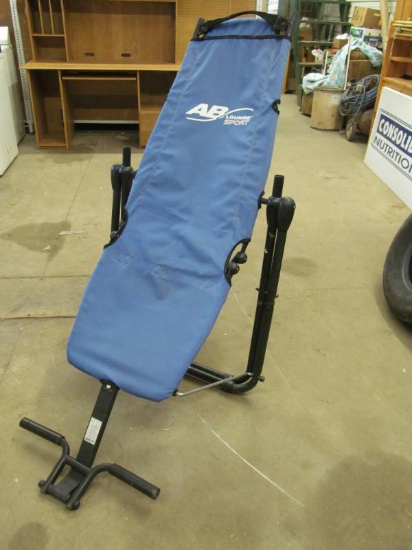 lot 237 image: AB Louge Sport...