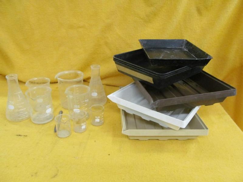 lot 36 image: Assortment of Beakers and Chemical ...