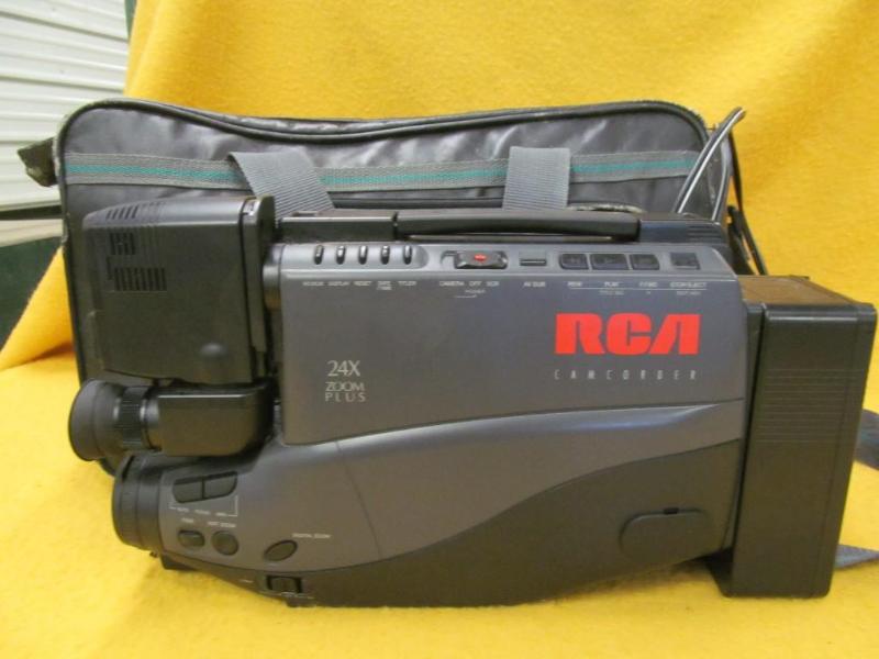 lot 47 image: RCA Camcorder with case 24x zoom ...