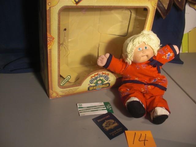 1985 CABBAGE PATCH KIDS, World Trav...