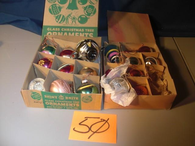 2 boxes of vintage GLASS Christmas ...