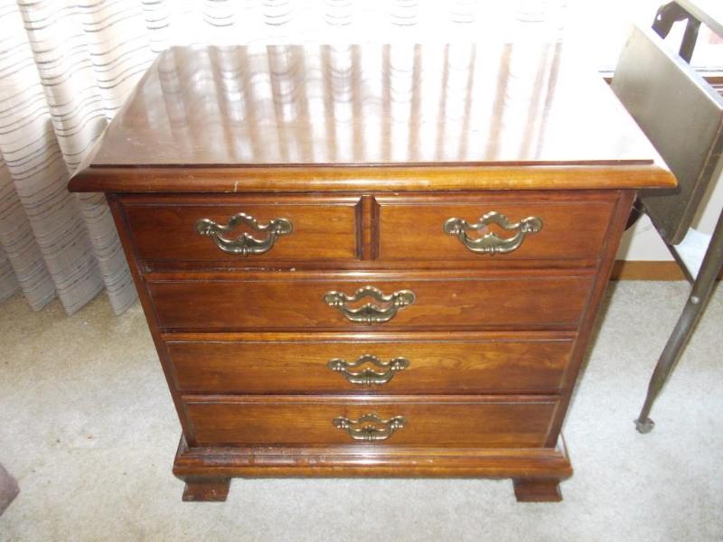 Thomasville 4-Drawer Night Stand 24...