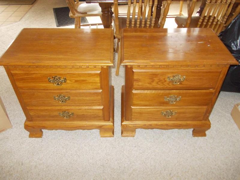 Pair Of Night Stands Or EndSide Ta...