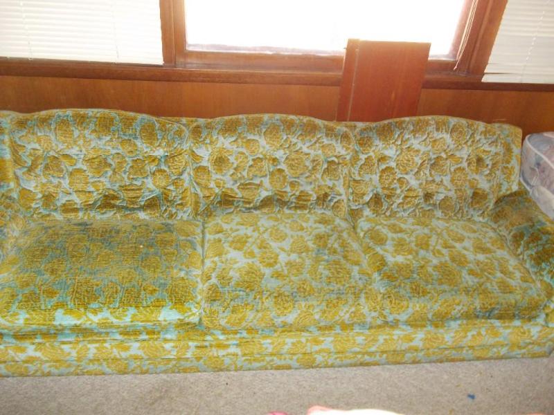 Vintage Sofa 95&quot Long BUYER IS...