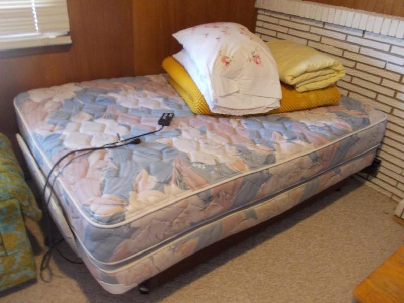 Full Size Adjust-O-Matic Power Bed ...