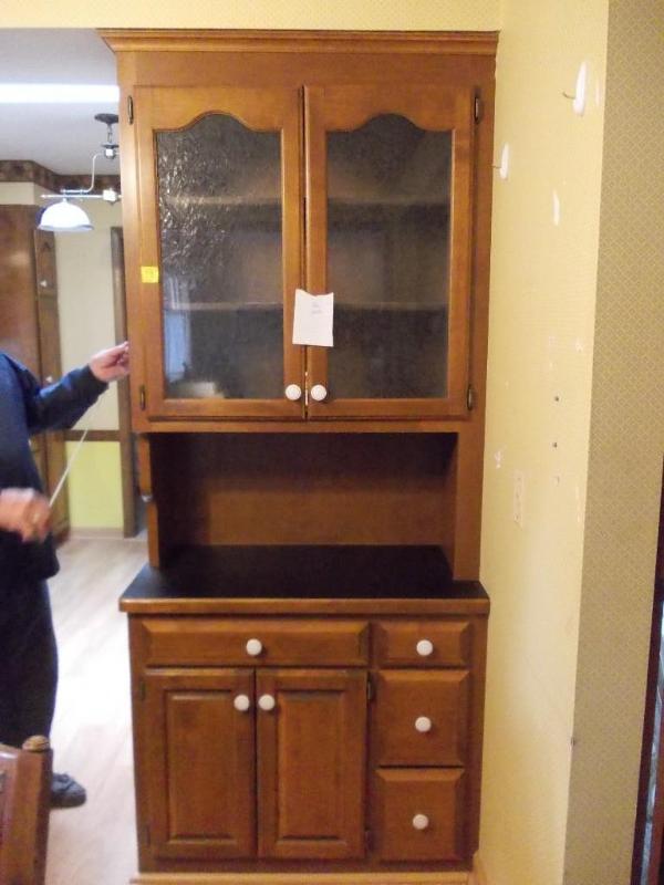 Built In Hutch Cupboard (Matches Lo...