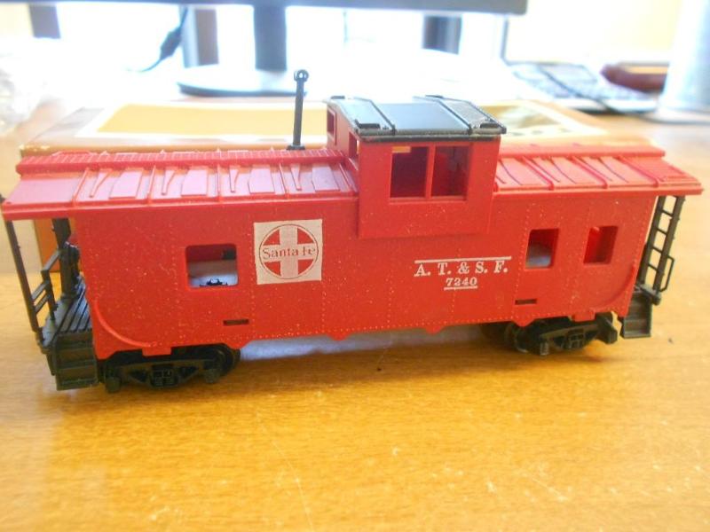 Bachmann HO Caboose car # 7240...