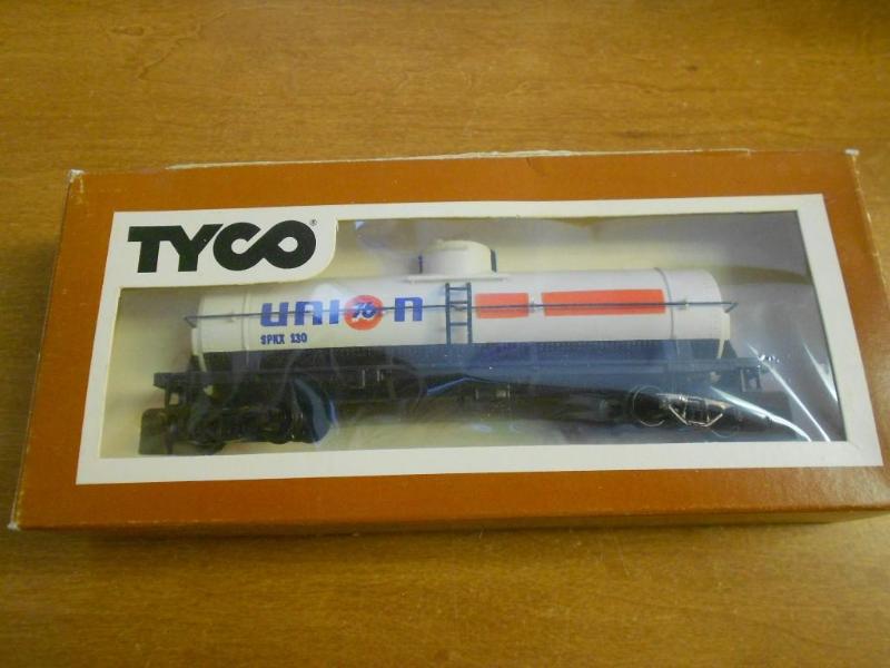 Tyco HO Scale Heavy Weight Union 76...