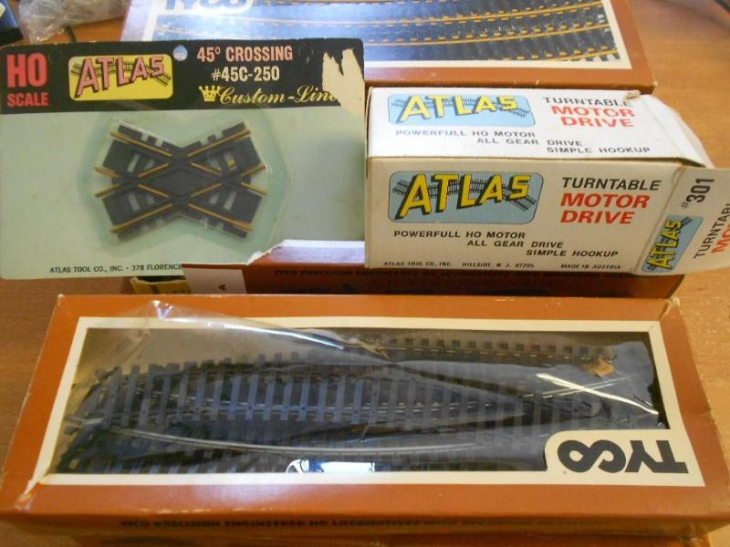 Tyco train tracks, Atlas 45 crossi...