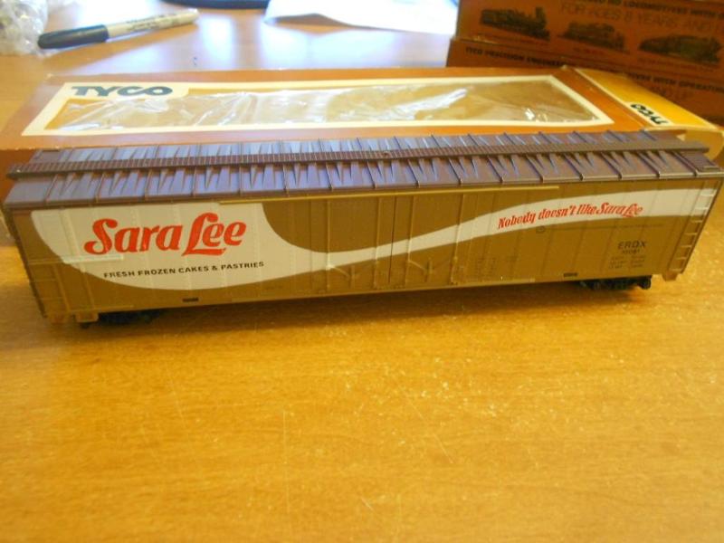 Tyco HO Scale Vintage Sara Lee Box ...
