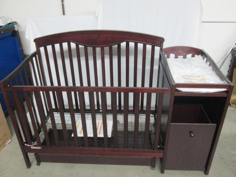 Shelby Crib and Changer