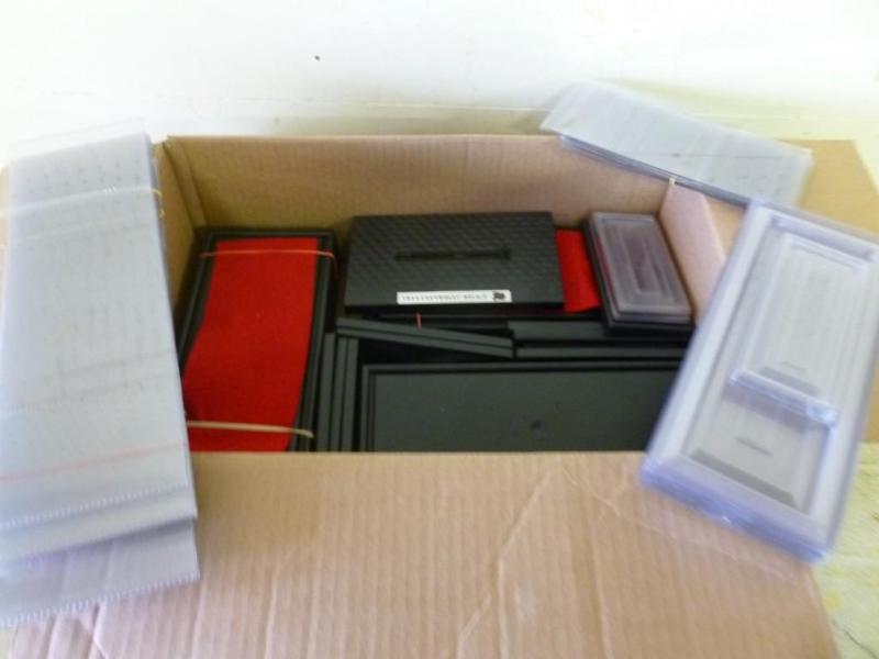 lot 153 image: Large lot of seventeen die cast col...