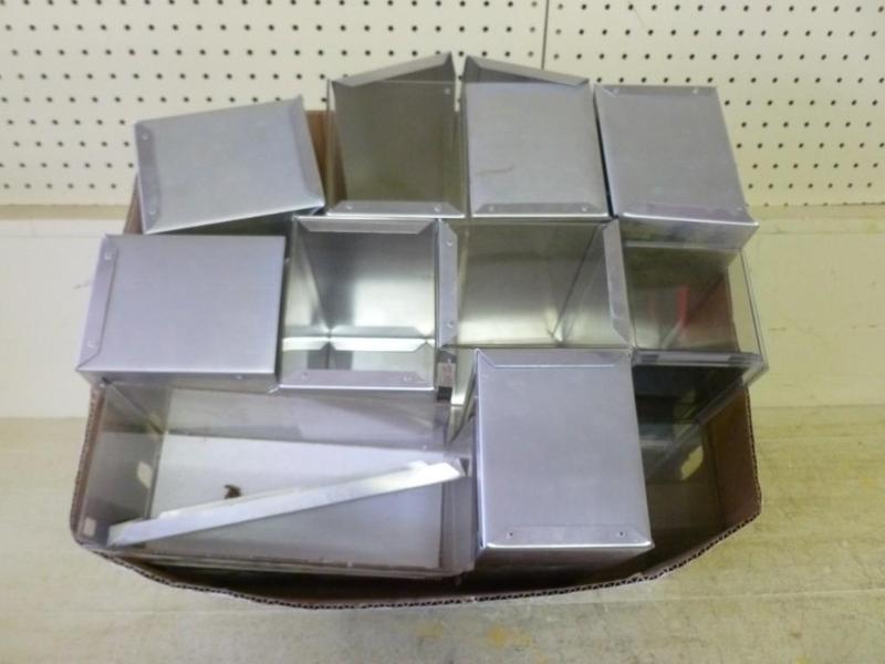 lot 154 image: Large lot of fourteen heavy duty di...