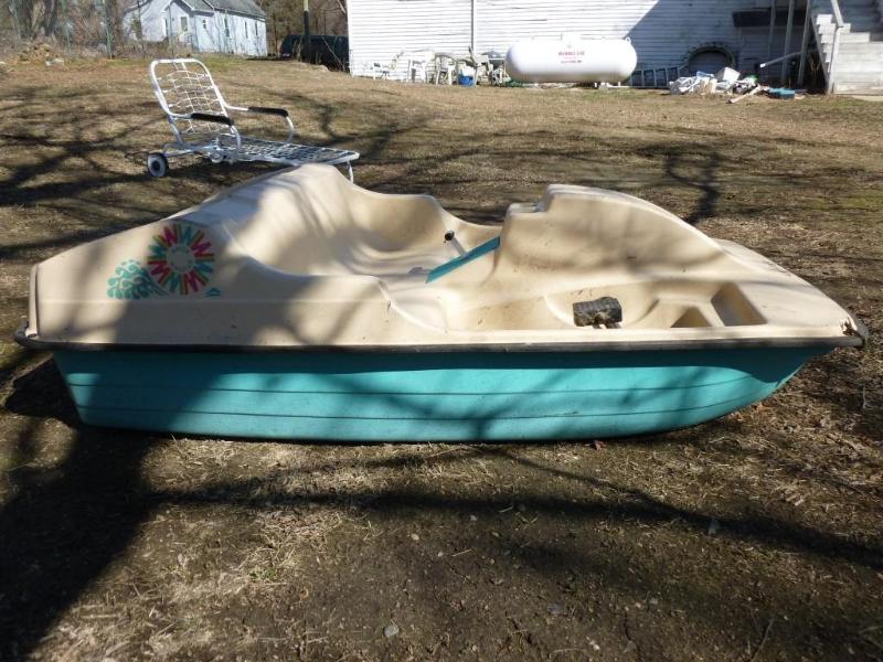 lot 2 image: Leisure Life Limited - Water Wheele...