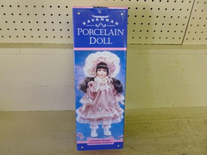 lot 61 image: Beautiful Genuine Porcelain Doll Na...