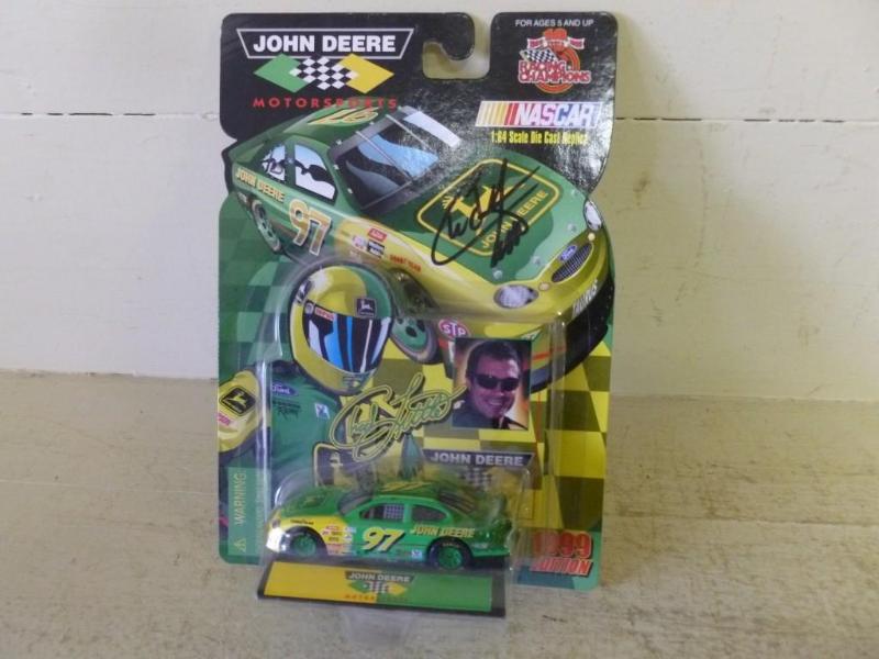 lot 69 image: Racing Champions 1999 John Deere #9...