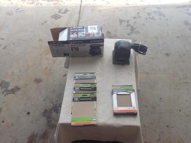 lot 10 image: Black & Decker model 7441 power...