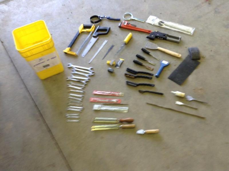 lot 107 image: Bucket of tools  see pictures of al...