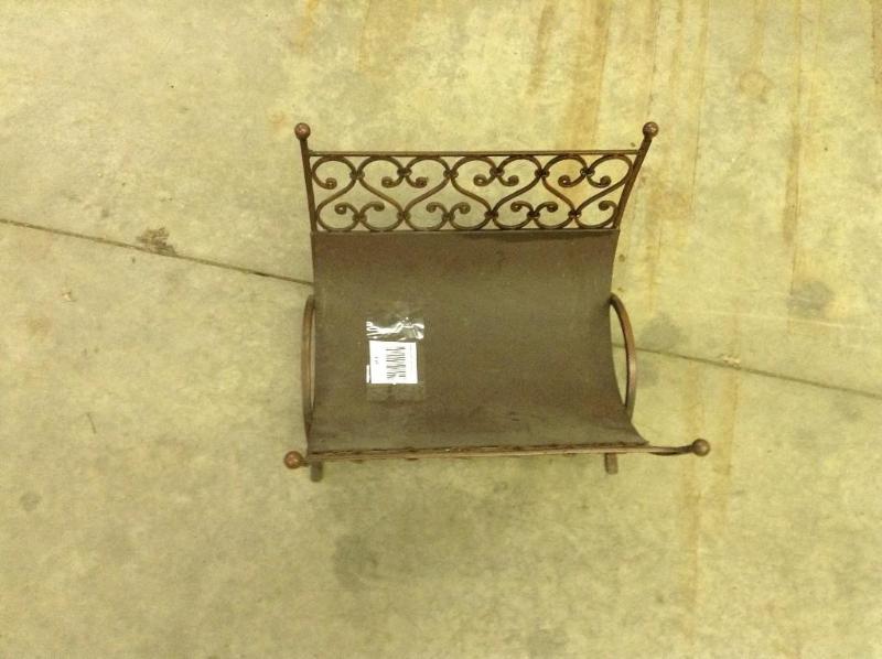 lot 116 image: Metal firewood holder...