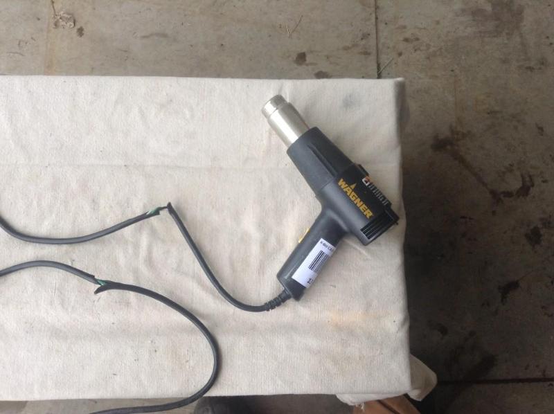 lot 13 image: Wagner Heat gun model HT1000  ...
