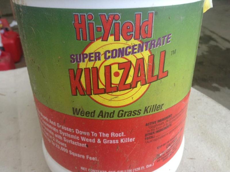 lot 20 image: Killzall 1 full gallon...