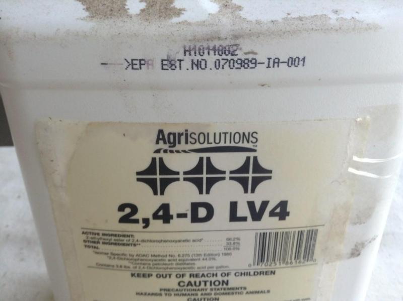 lot 26 image: Agrisolutions 2,4-D LV4 one gallon ...
