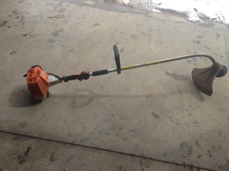lot 3 image: Stihl model FS75 gas powered weed w...