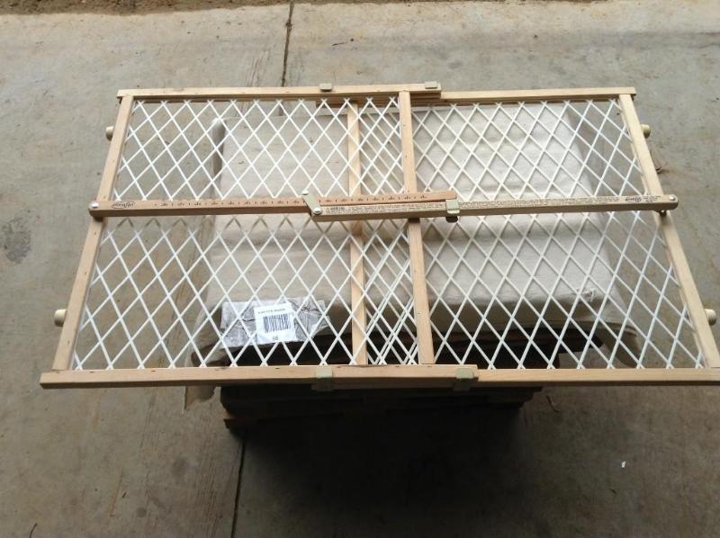 lot 66 image: Indoor Gate for kidsdogs, expands ...