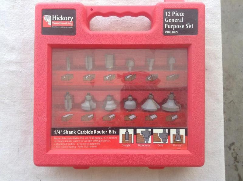 lot 9 image: Hickory Woodworking 12 piece &frac1...