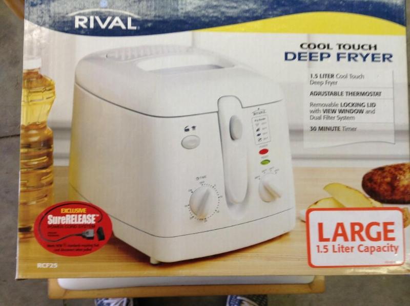 lot 94 image: New open box 1.5 liter Cool Touch D...