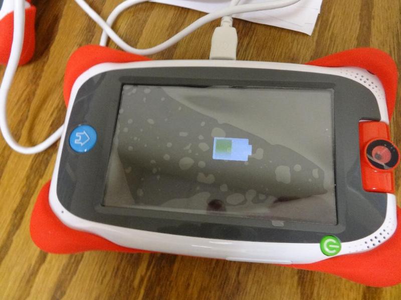 lot 12 image: NABI JR. KIDS TABLET WITH 5" M...