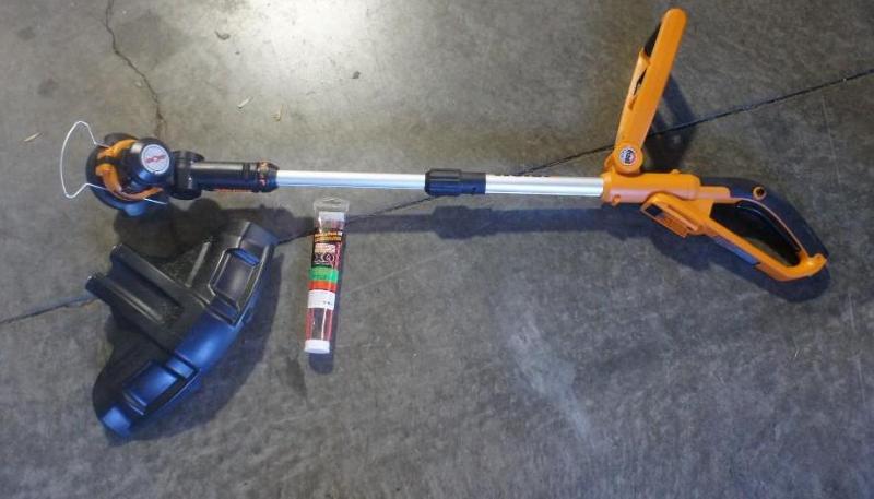 Worx 20 Volt 10&quot Weed Whip. Ba...